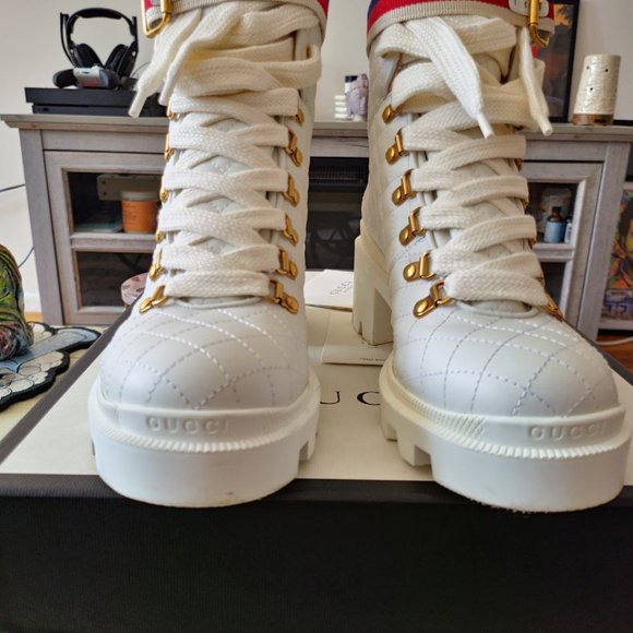 GUCCI WHITE LEATHER TRIP ANKLE BOOT - Picture 3 of 7